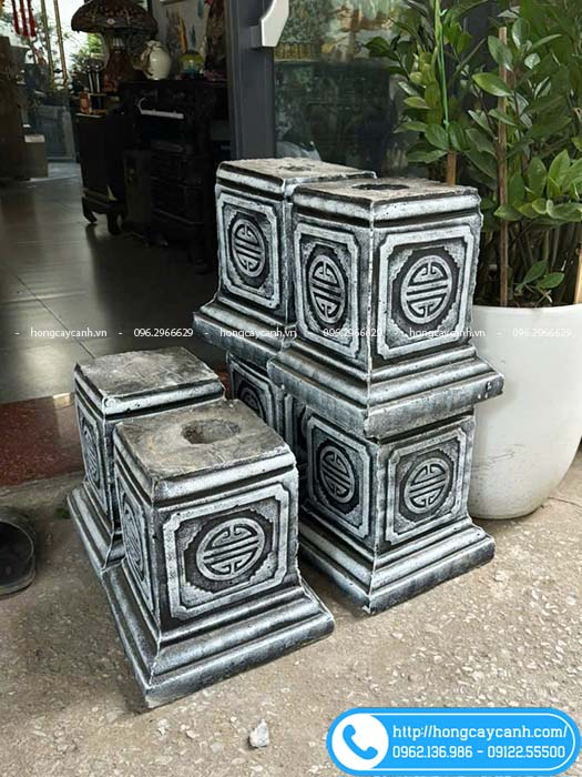 Đôn xi măng cao 40cm hình vuông